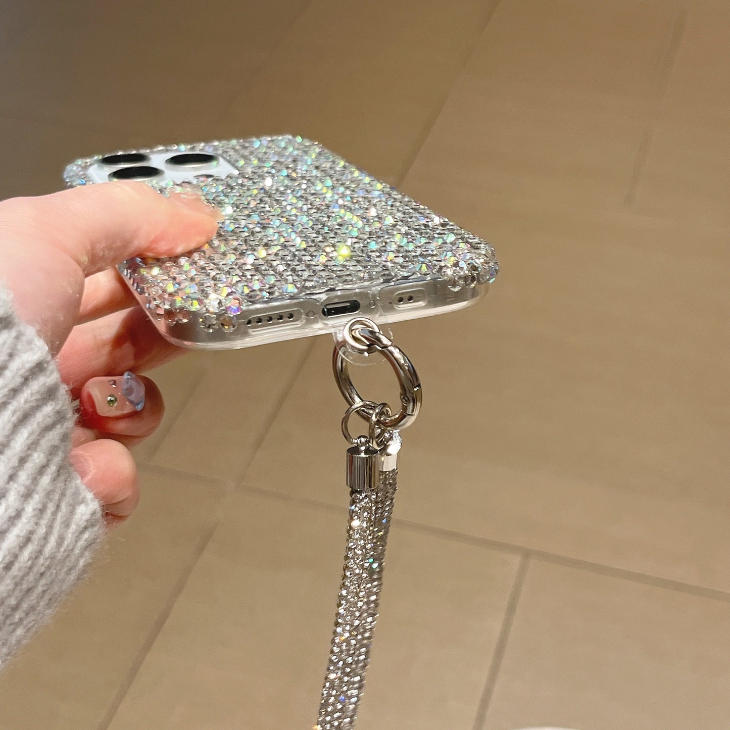 Luxury  diamond case for iphone  16/15/14/13 full screen protective case for iphone 15 pro max with lanyard